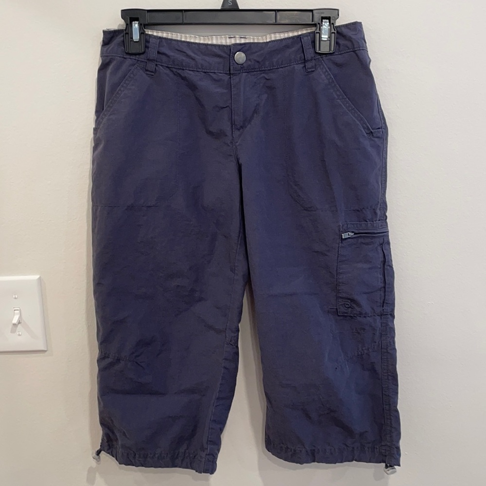 Columbia Blue Capris 6